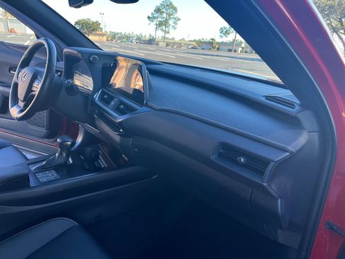 Used 2023 Lexus UX 250h FWD w/ Premium Package image 17