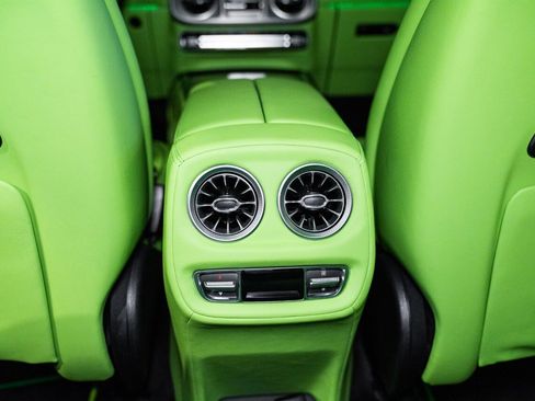 Used 2025 Mercedes-Benz G 63 AMG AMG G 800 Brabus image 45