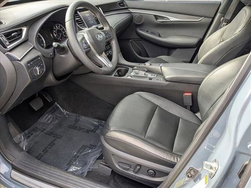 Used 2023 INFINITI QX50 Luxe image 16