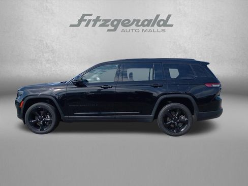 Used 2023 Jeep Grand Cherokee L Laredo AWD/4WD image 8
