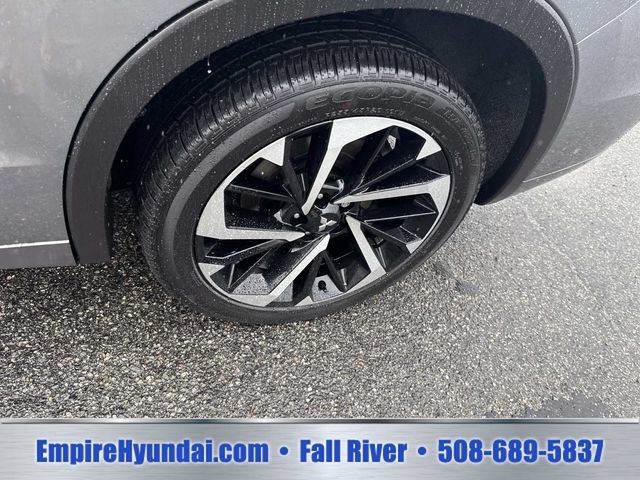 Used 2024 Mitsubishi Outlander SEL Black Edition AWD/4WD image 14