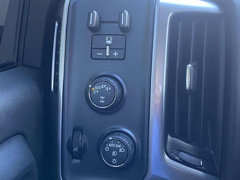 Used 2018 Chevrolet Silverado 1500 LT w/ Max Trailering Package AWD/4WD image 17