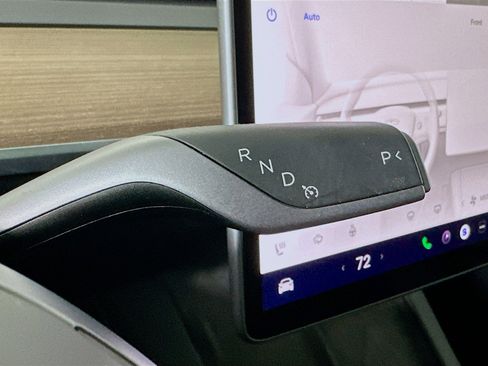 Used 2023 Tesla Model Y Long Range image 24