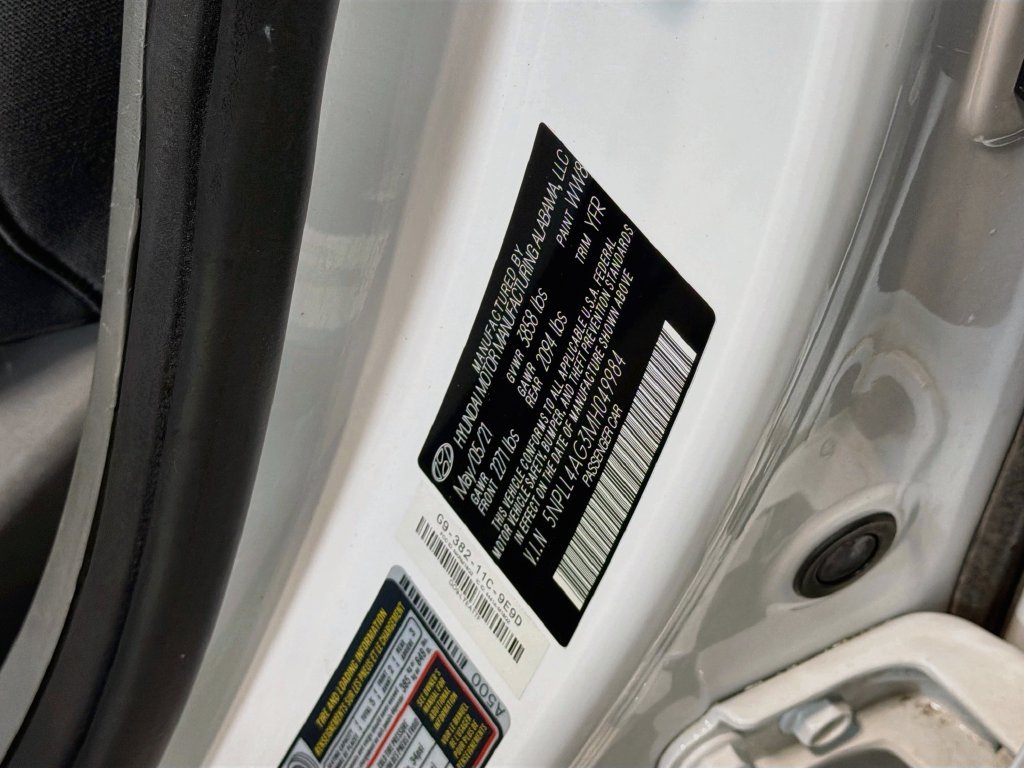 Used 2021 Hyundai Elantra SE FWD image 29