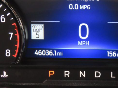 Used 2023 Ford Explorer XLT w/ Equipment Group 202A RWD image 11