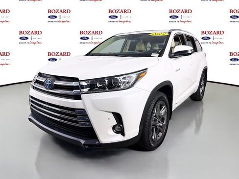 Used 2019 Toyota Highlander Limited Platinum image 4