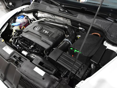 Used 2017 Volkswagen Beetle 1.8T SEL image 56