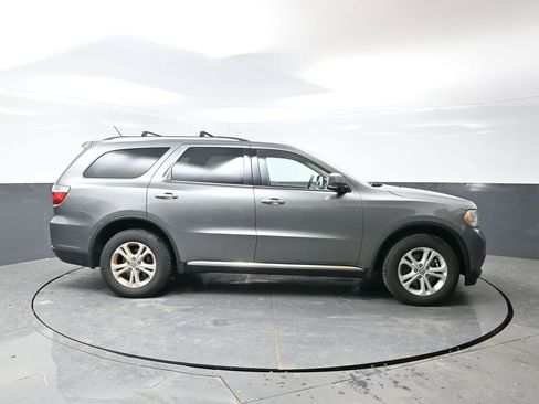 Used 2013 Dodge Durango Crew image 2