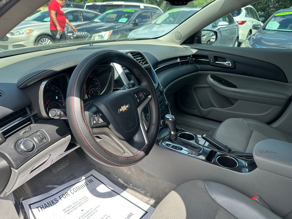 Used 2014 Chevrolet Malibu LT w/ Power Convenience Package FWD image 7