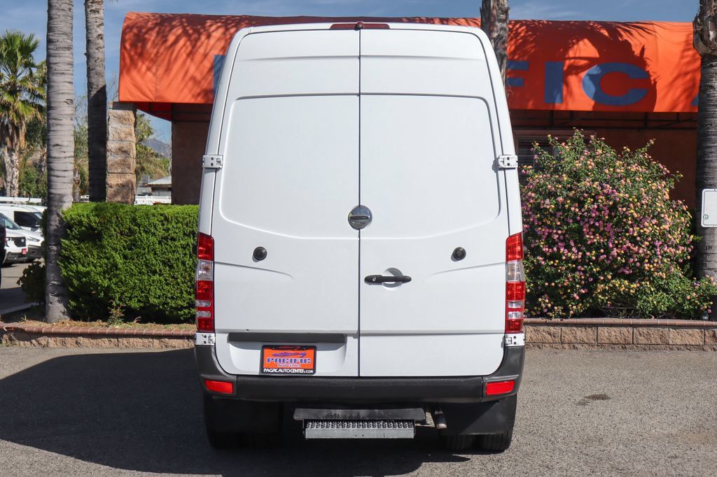 Used 2016 Freightliner Sprinter 3500 w/ High Idle Fixed Package RWD image 7
