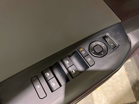 Used 2025 Kia K4 LXS image 29