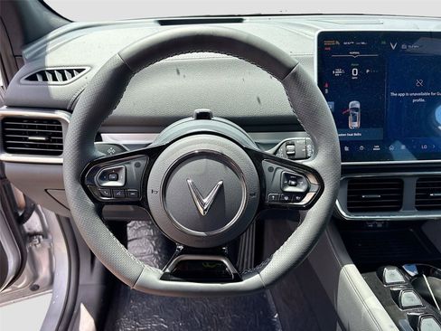 New 2025 VinFast VF 8 Plus AWD/4WD image 11