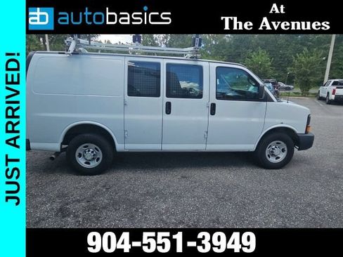 Used 2016 Chevrolet Express 2500 RWD image 7