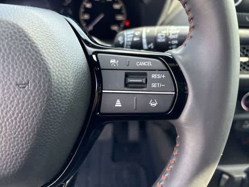 Used 2024 Honda HR-V Sport image 13