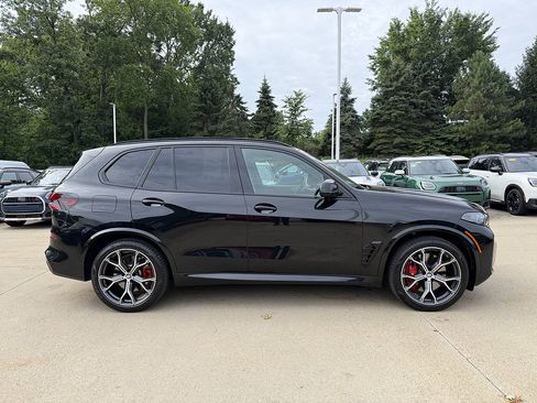 Used 2025 BMW X5 M60i AWD/4WD image 4
