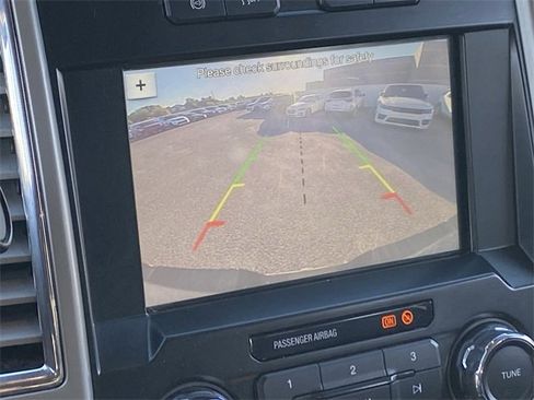 Used 2017 Ford F450 Lariat w/ Lariat Value Package image 15