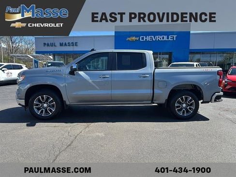 Used 2024 Chevrolet Silverado 1500 LT AWD/4WD image 4