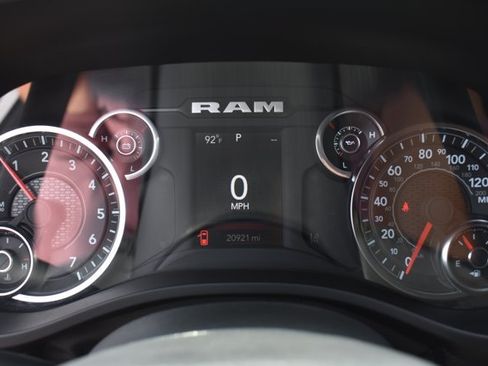 Used 2025 RAM 1500 Big Horn AWD/4WD image 22