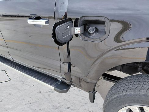 New 2026 Ford F150 Lariat image 23