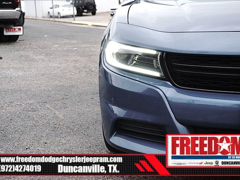 Used 2022 Dodge Charger SXT image 41