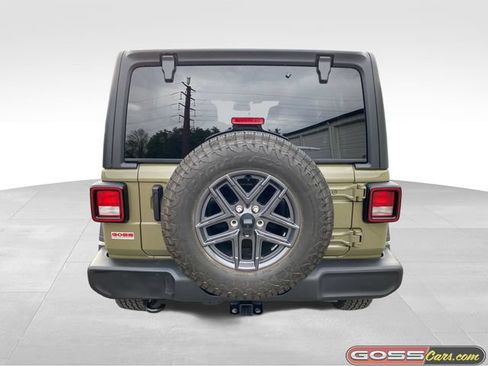 Certified 2025 Jeep Wrangler Unlimited Sport AWD/4WD image 4