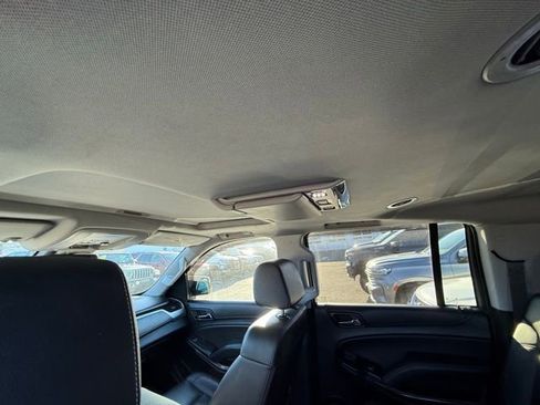 Used 2020 Chevrolet Suburban LT image 14