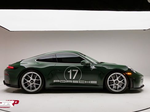 Used 2026 Porsche 911 GT3 RWD image 3