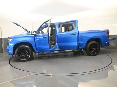 Used 2025 Chevrolet Silverado 1500 Custom w/ Turbomax Blackout Package AWD/4WD image 66