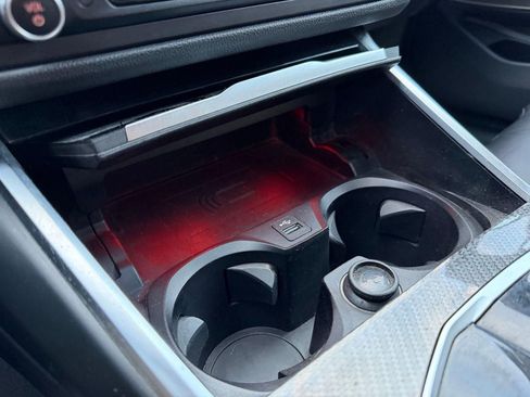 Used 2022 BMW M3 Competition w/ M Carbon Exterior Package RWD image 30