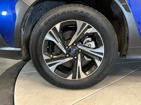 Used 2024 Subaru Crosstrek 2.0i Premium w/ Crosstrek Mirror Package image 25