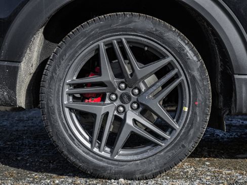 New 2026 Ford Explorer ST w/ Sun And Sound Package image 22