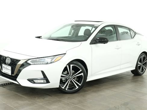 Used 2021 Nissan Sentra SR w/ SR Premium Package FWD image 1