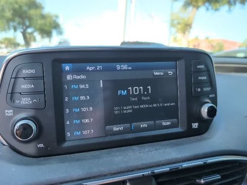 Used 2019 Hyundai Santa Fe SE FWD image 14