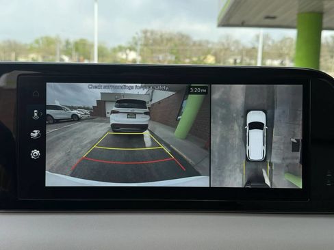 Used 2023 Hyundai Palisade Calligraphy image 10