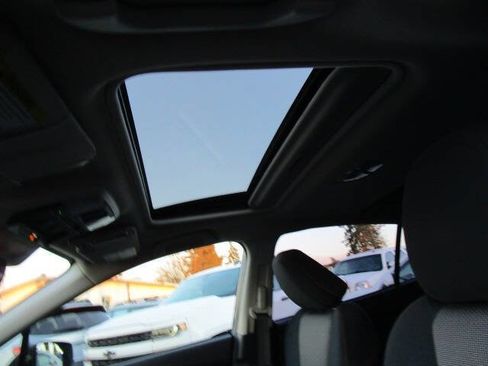 Used 2016 Cadillac Escalade ESV Platinum image 21