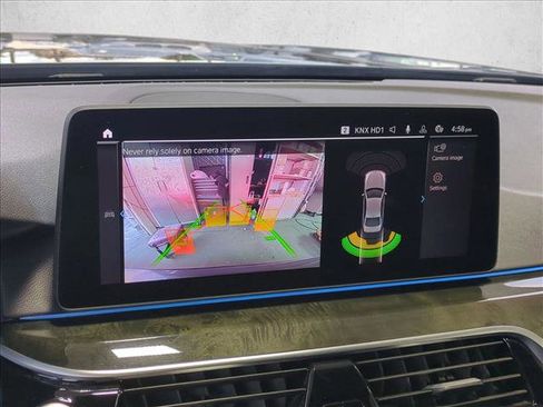 Used 2023 BMW 530e w/ Convenience Package image 14