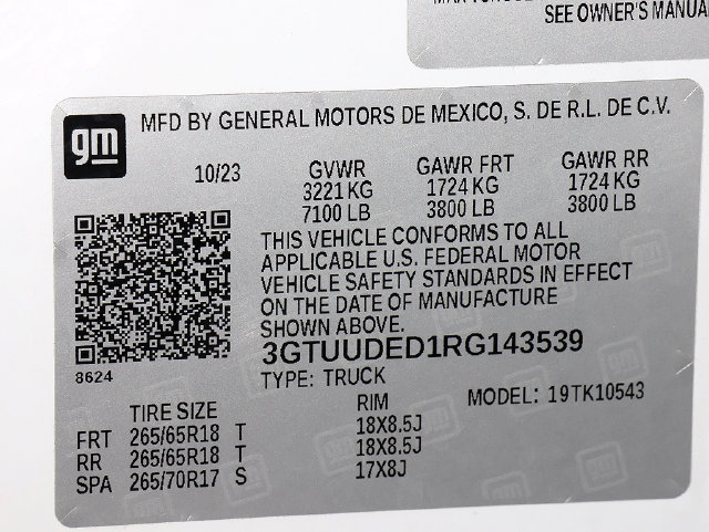 Used 2024 GMC Sierra 1500 SLT AWD/4WD image 36