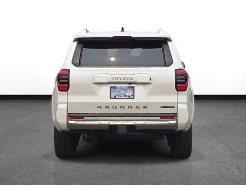 Certified 2025 Toyota 4Runner Limited AWD/4WD image 7