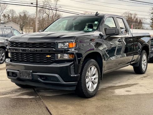 Used 2019 Chevrolet Silverado 1500 Custom w/ Custom Value Package image 7