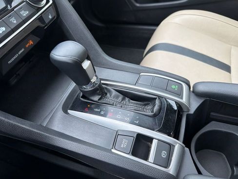 Used 2016 Honda Civic EX-L image 32