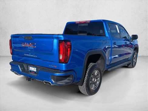 Used 2024 GMC Sierra 1500 AT4 w/ Technology Package image 5