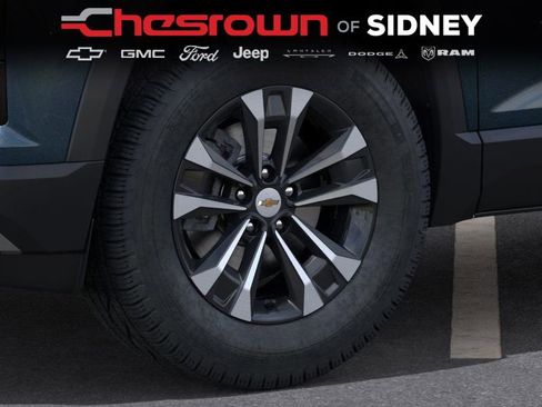 Used 2026 Chevrolet Equinox LT w/ Convenience Package II image 9