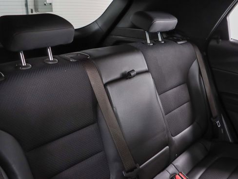 Used 2021 Chevrolet TrailBlazer RS w/ Technology Package FWD image 28