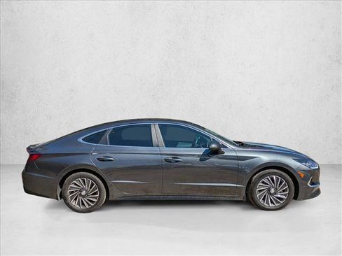 Used 2023 Hyundai Sonata SEL image 4
