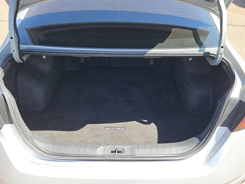 Used 2021 Nissan Altima 2.5 SV FWD image 7