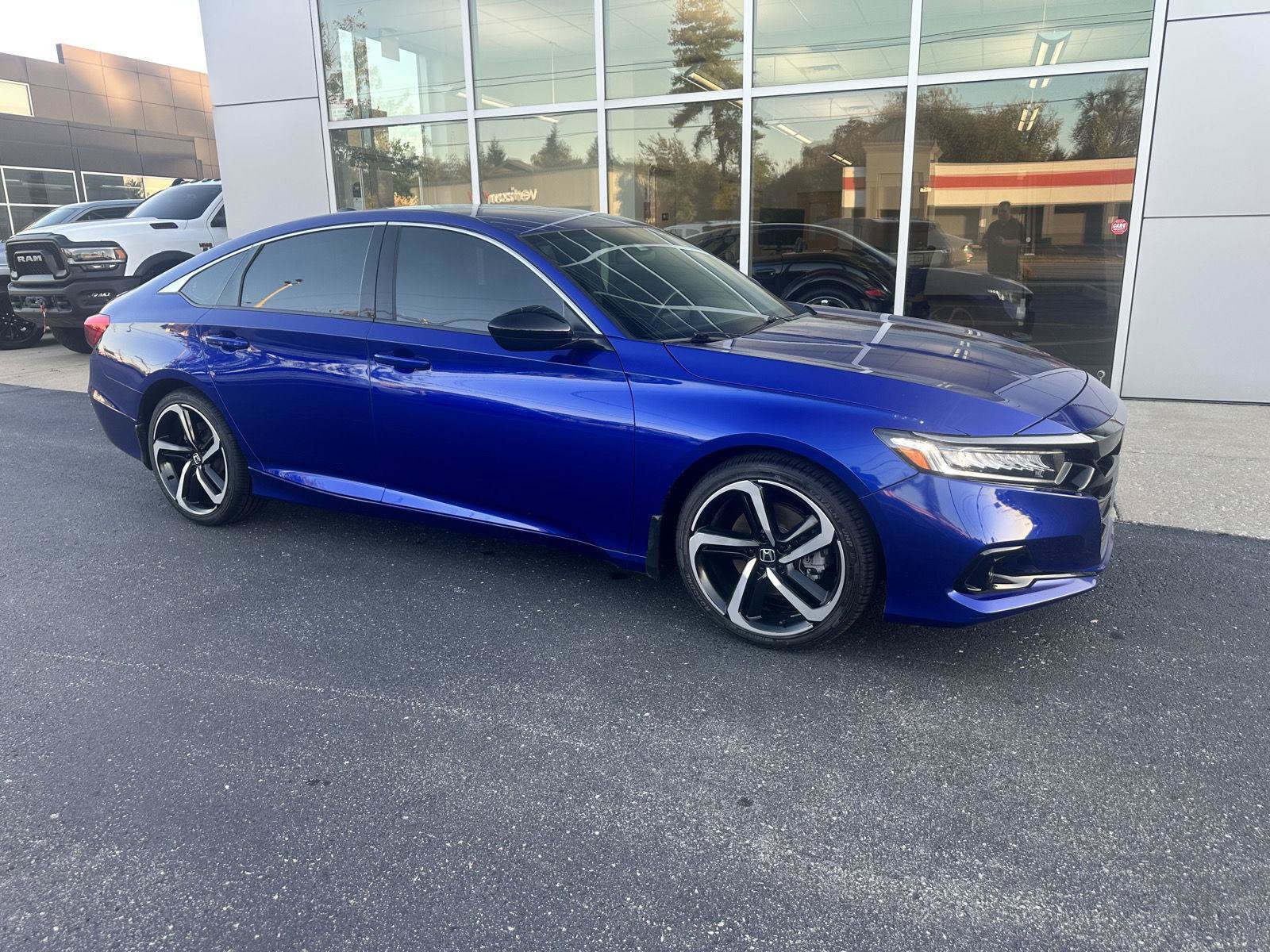 Used 2022 Honda Accord Sport image 1
