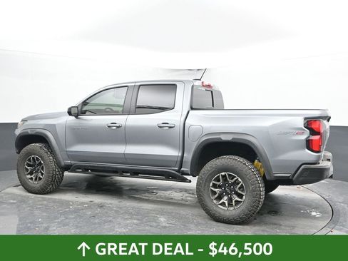 Used 2024 Chevrolet Colorado ZR2 w/ ZR2 Convenience Package III image 10