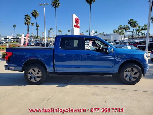 Used 2022 Ford F150 Lightning Lariat w/ Equipment Group 511A High image 3