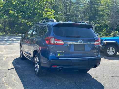 Used 2020 Subaru Ascent Premium w/ Convenience Package AWD/4WD image 4