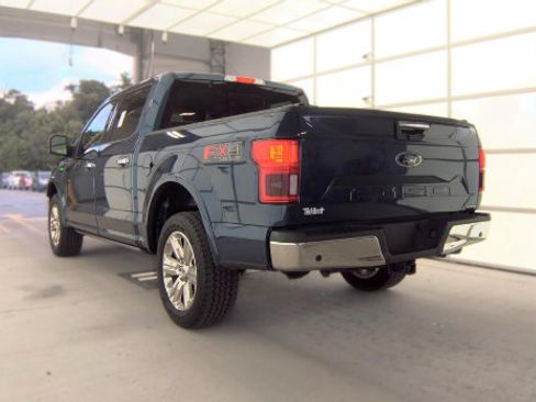 Used 2018 Ford F150 Lariat w/ Equipment Group 502A Luxury AWD/4WD image 5